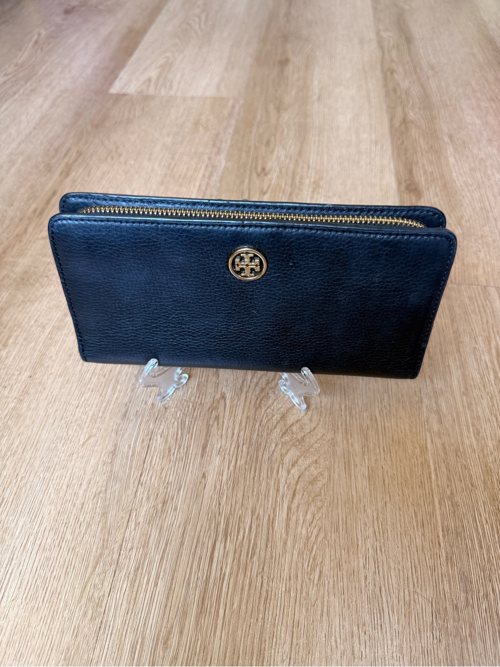 Tory Burch Black Zip-Around Wallet Logo Zipper Credit Card Folding Snap Close